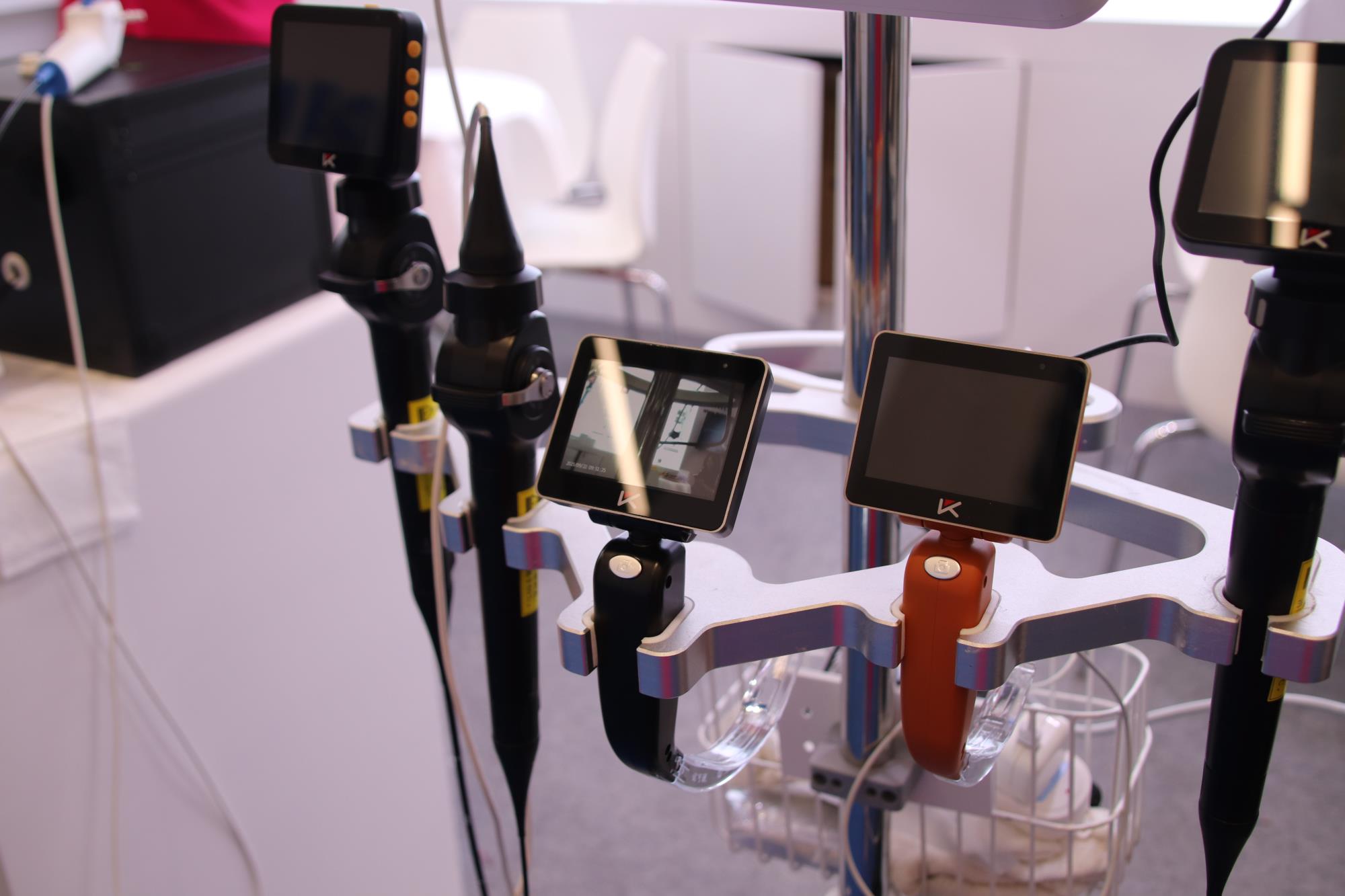 生產(chǎn)廠家詳解：支氣管鏡與喉鏡的區(qū)別